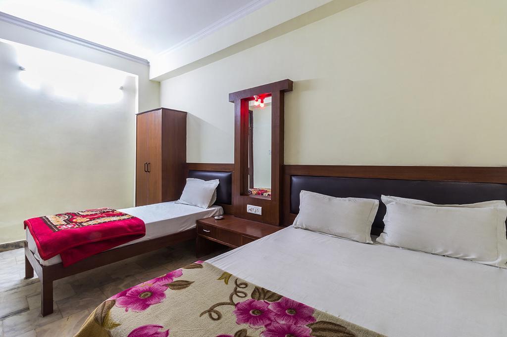 Sahara International Deluxe Ξενοδοχείο Νέο Δελχί Εξωτερικό φωτογραφία
