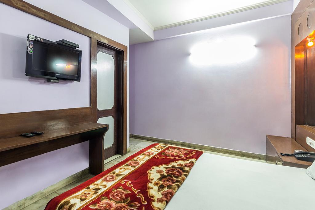 Sahara International Deluxe Ξενοδοχείο Νέο Δελχί Εξωτερικό φωτογραφία